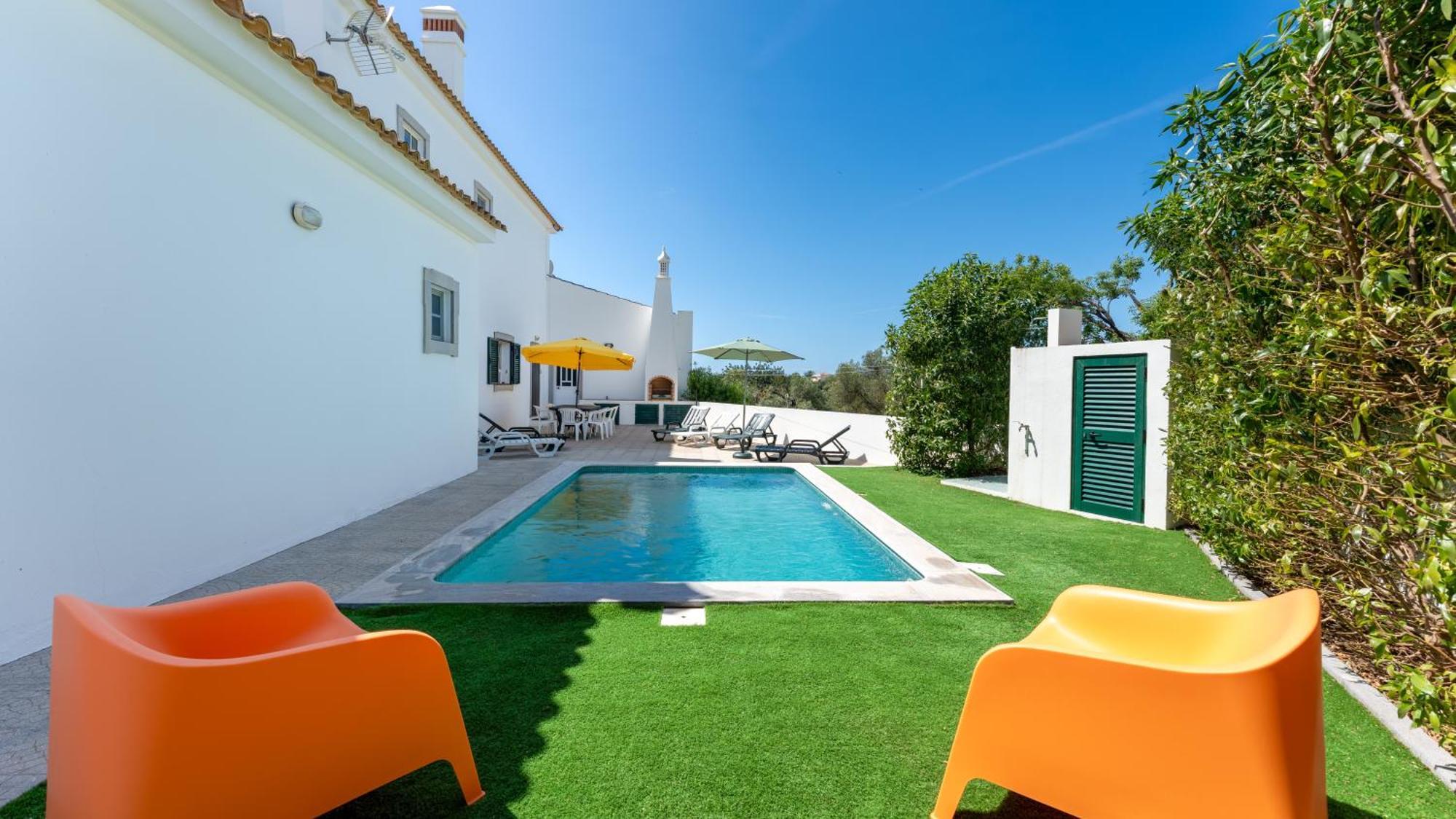 Sunny & Calm 4 Bdr House W/ Pool By Lovelystay Santo Estevao  Extérieur photo