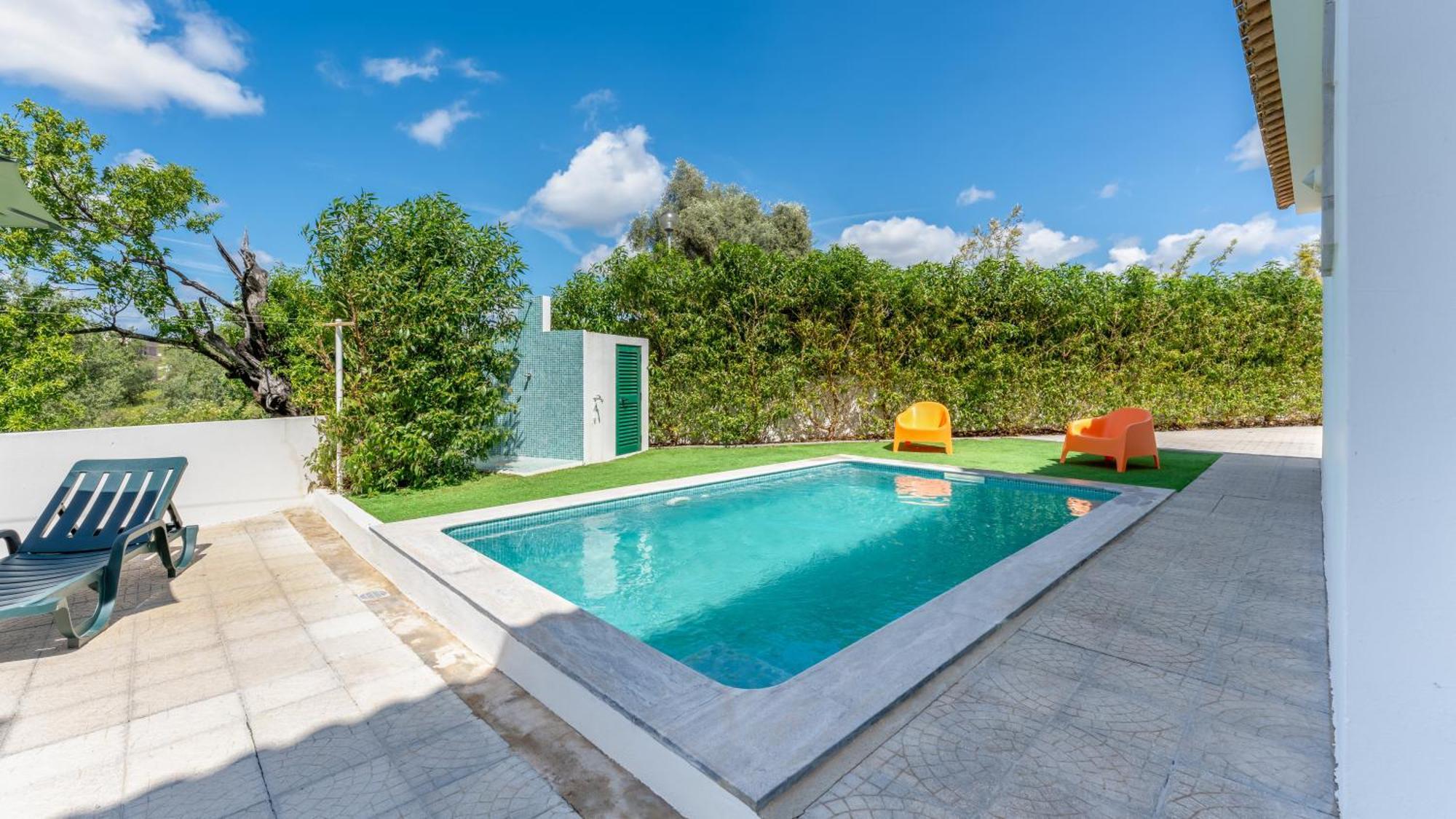 Sunny & Calm 4 Bdr House W/ Pool By Lovelystay Santo Estevao  Extérieur photo